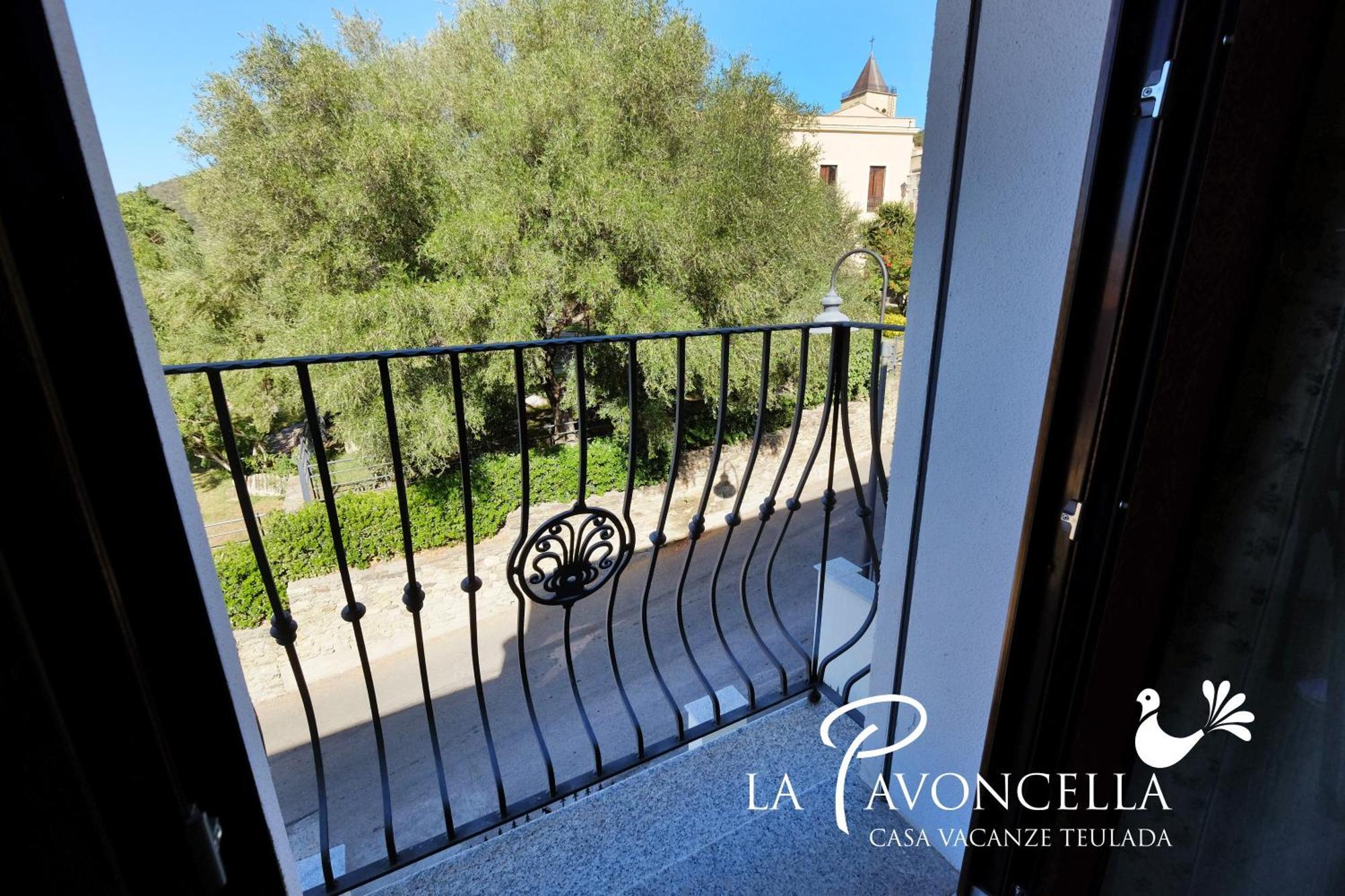 Case Vacanze La Pavoncella Teulada Extérieur photo