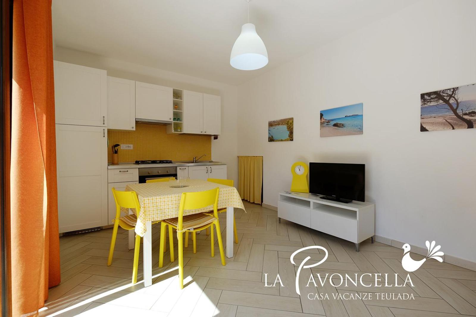 Case Vacanze La Pavoncella Teulada Extérieur photo
