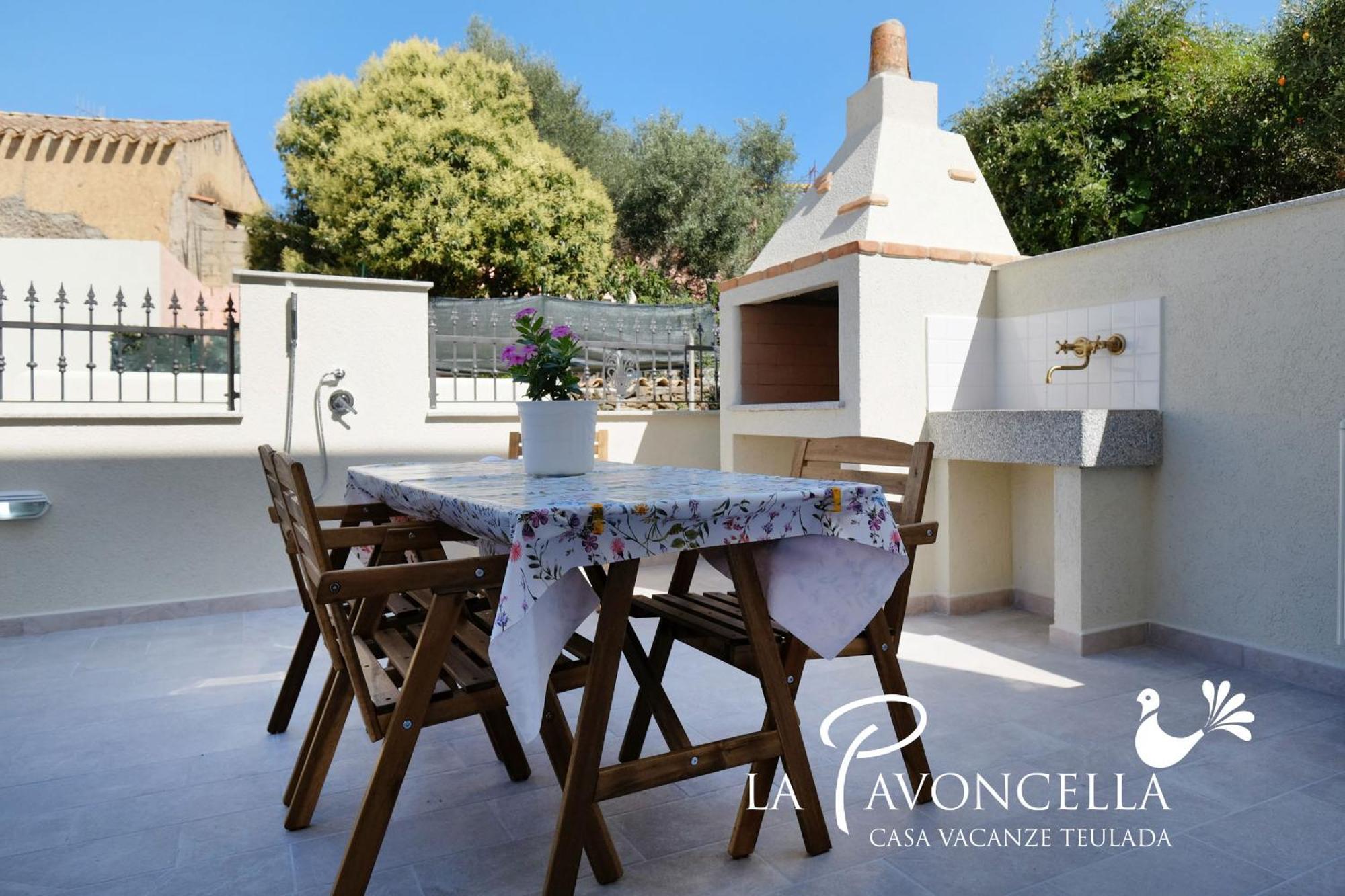 Case Vacanze La Pavoncella Teulada Extérieur photo