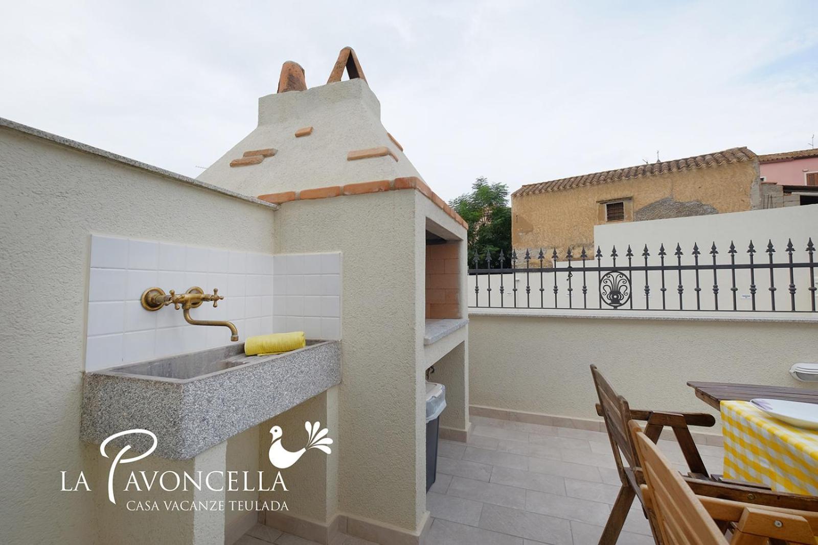 Case Vacanze La Pavoncella Teulada Extérieur photo