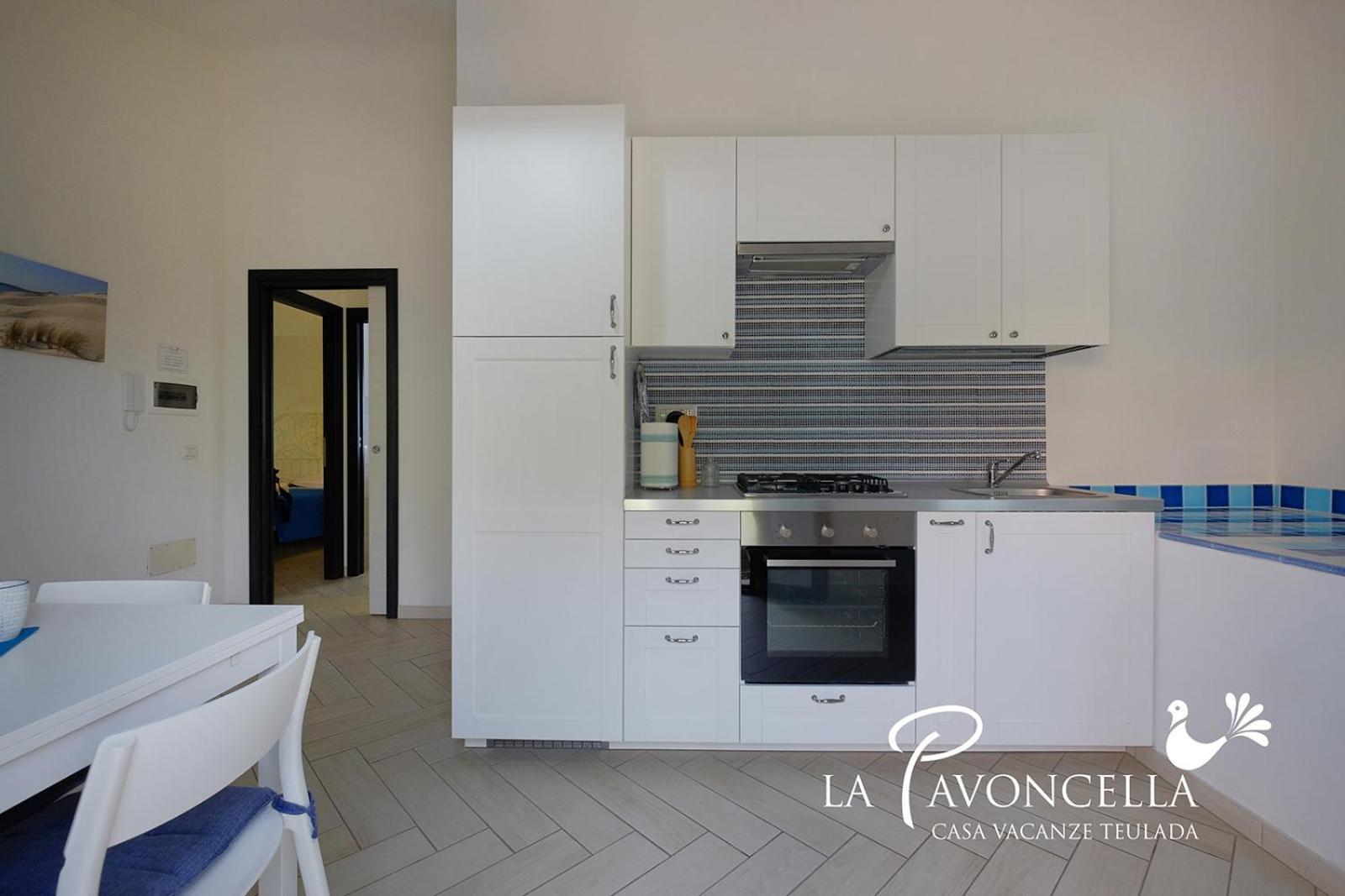 Case Vacanze La Pavoncella Teulada Extérieur photo