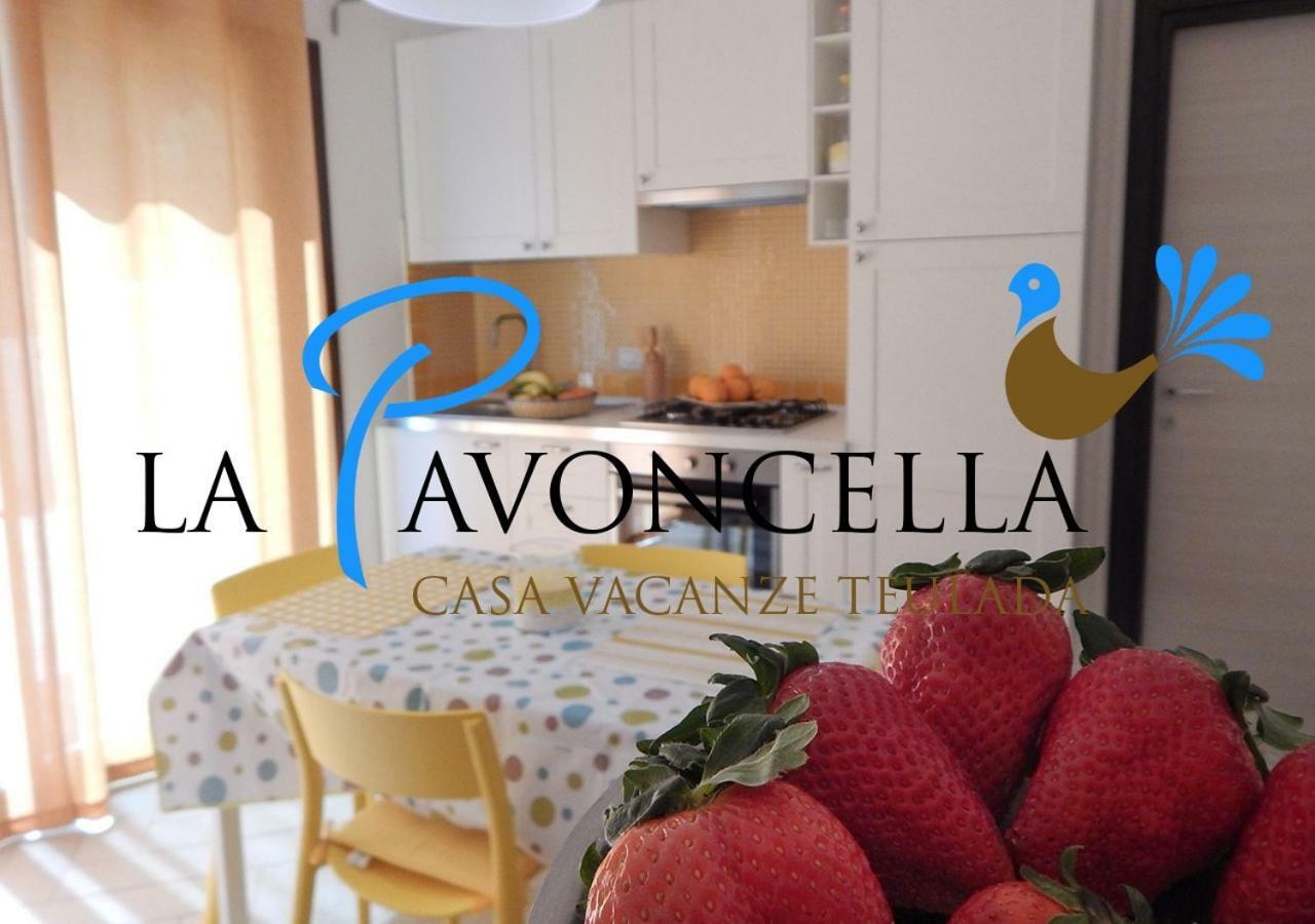Case Vacanze La Pavoncella Teulada Extérieur photo